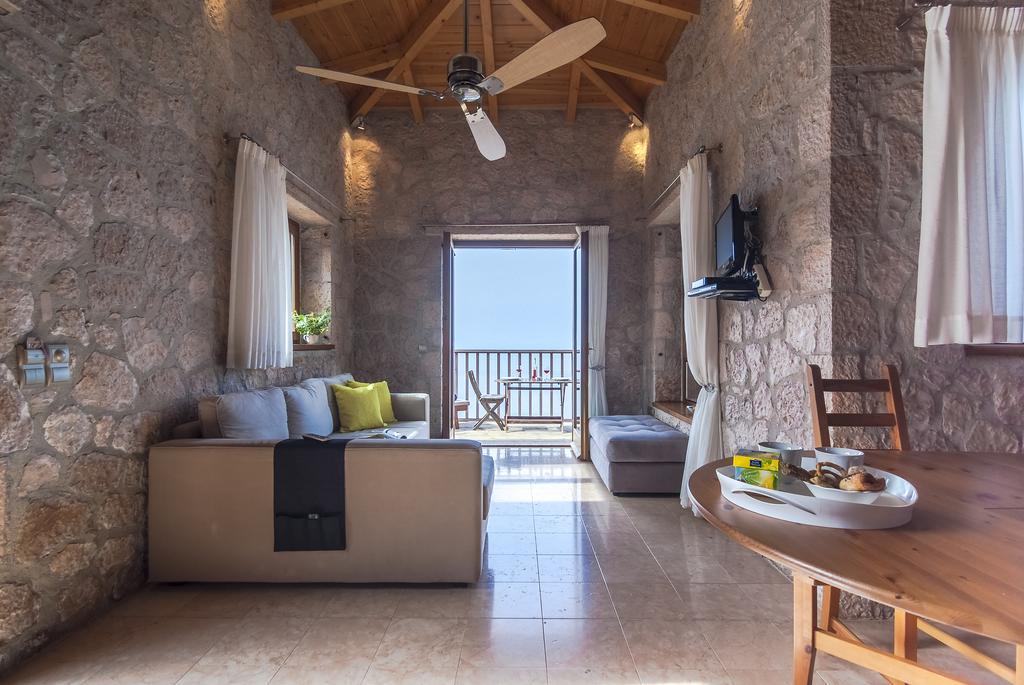 Beyond Villas Ayios Nikitas Luaran gambar